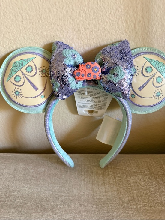 Disney Accessories - Disney Small World Sequin Minnie Ears Headband